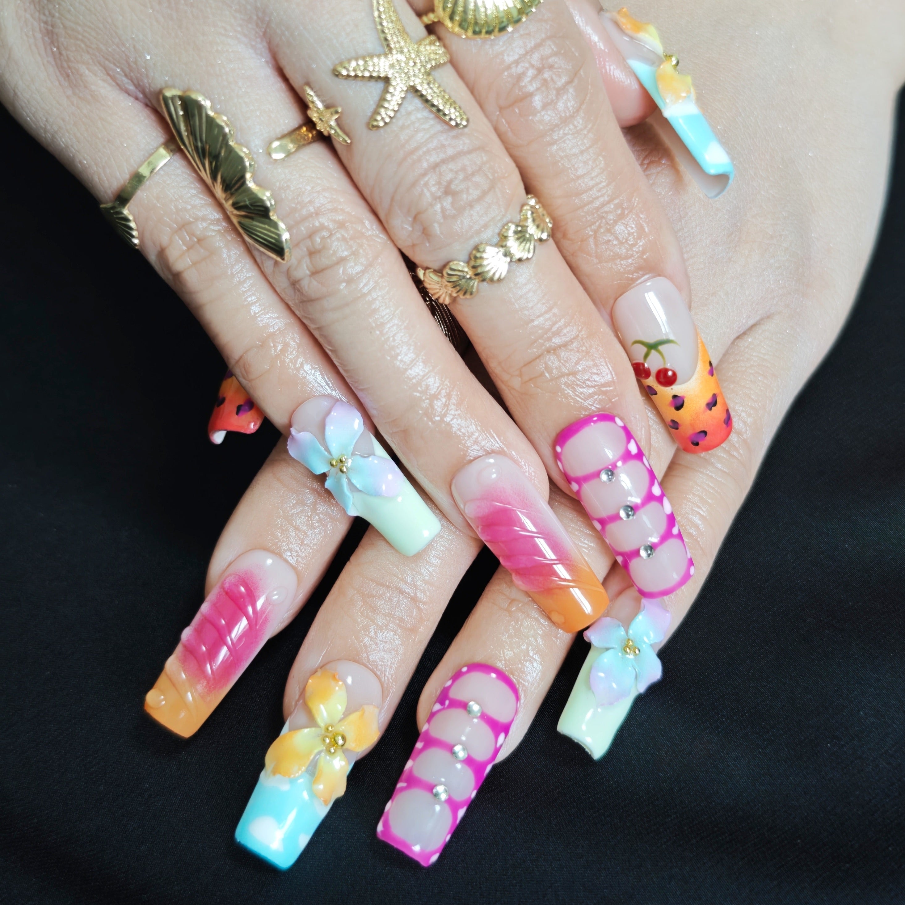 Summer vacation square press on nails with handmade floral design for travel and date looks